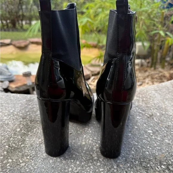 Black Patent Leather Platform Boots - Picture 4 of 5